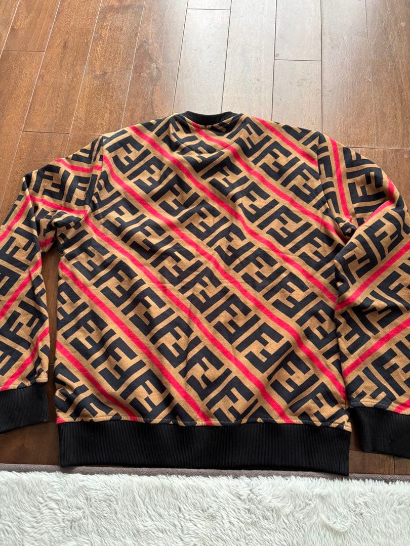 FENDI FFロゴ トレーナー