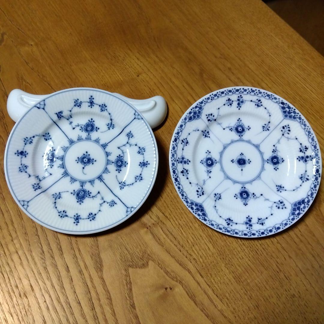 骨董品1889-1922年製；ロイヤルコペンハーゲン，ブルーフルーテッドハーフ