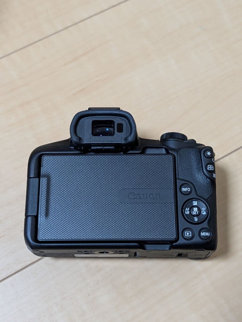 y*o様 Canon EOS R50 ミラーレスカメラ ダブルズームキット