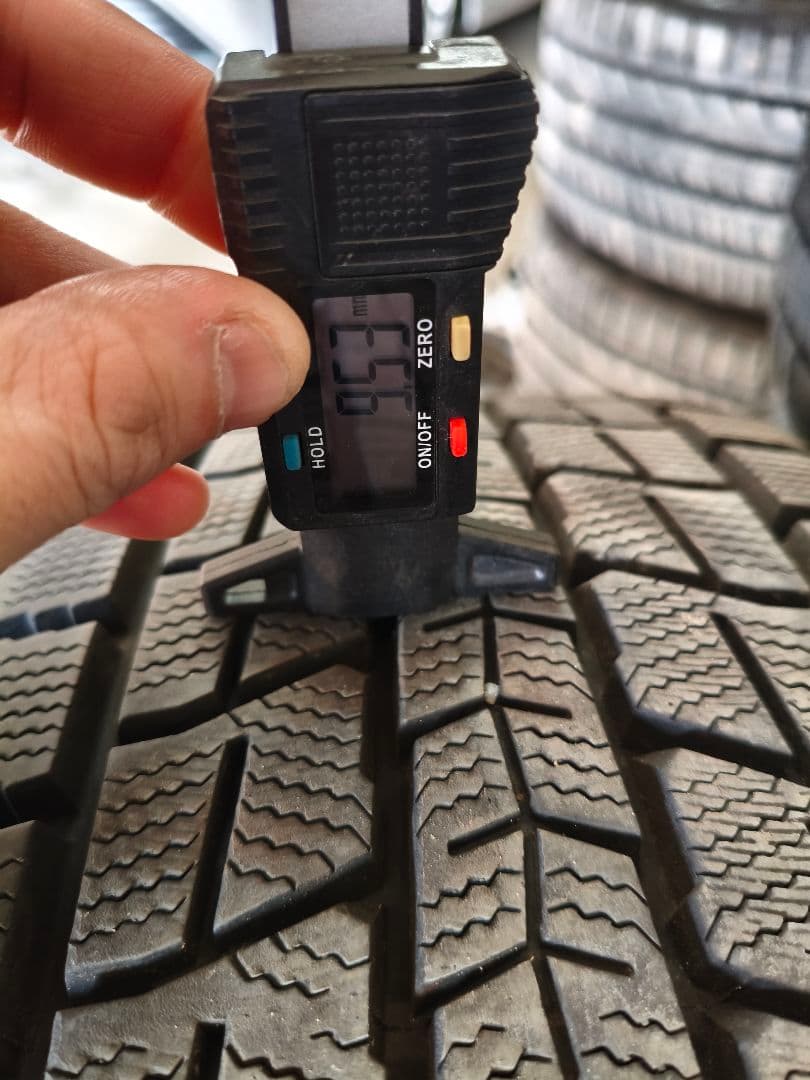 BMW X3.X4 MAK　スタッドレスタイヤ・ホイールセット　4本