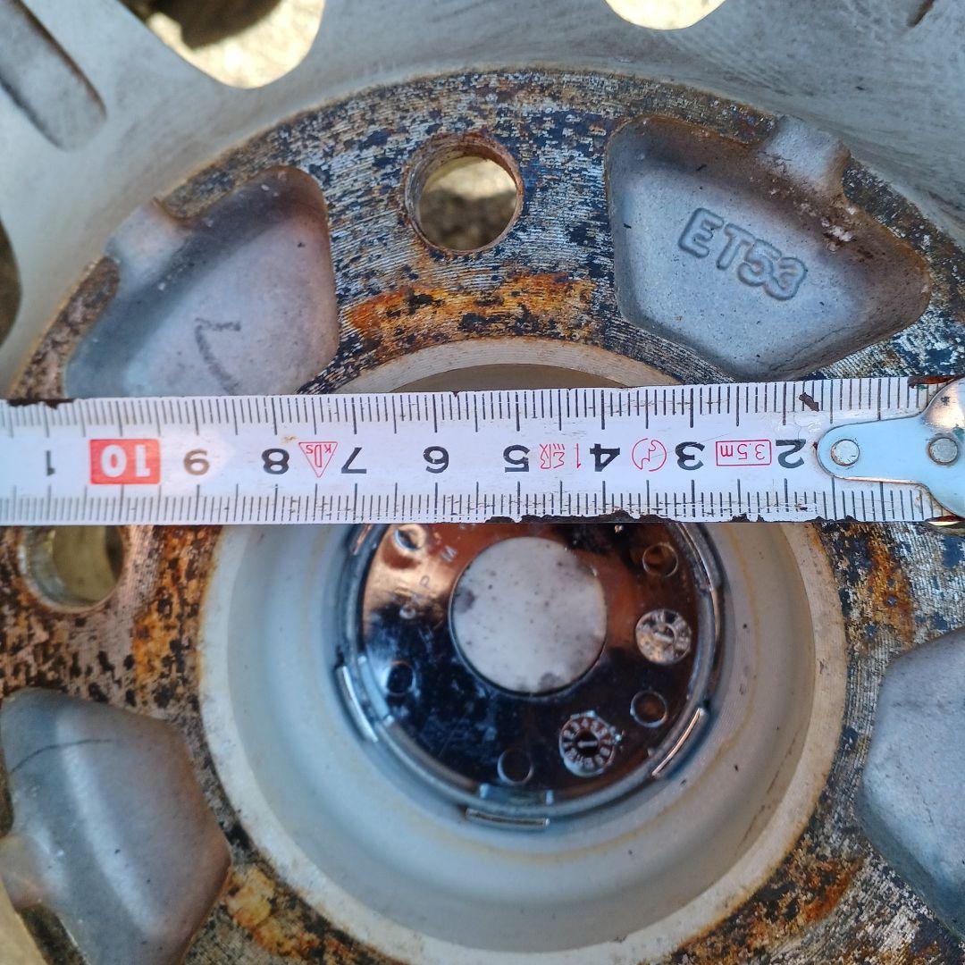 スタッドレスタイヤ　ヨコハマ　アイスガード　195/65/15　2016年製