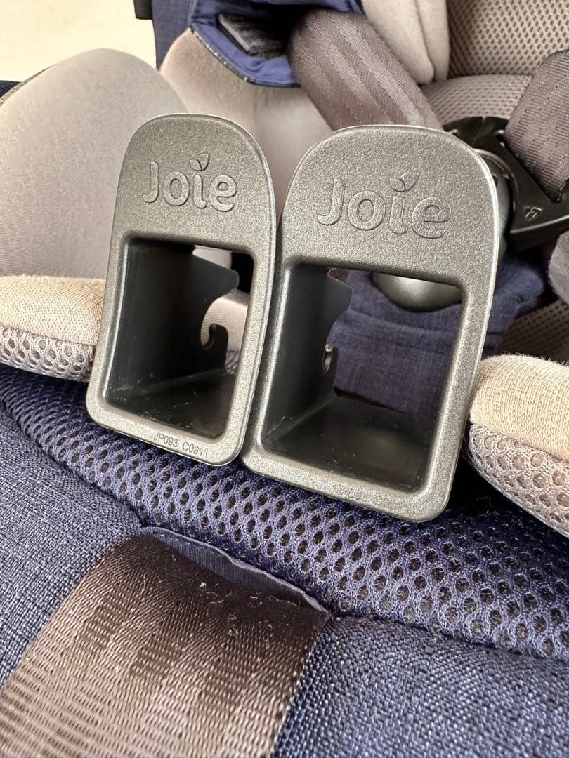 【☆美品☆ジョイー チャイルドシート アイアーク 360° ISOFIX】