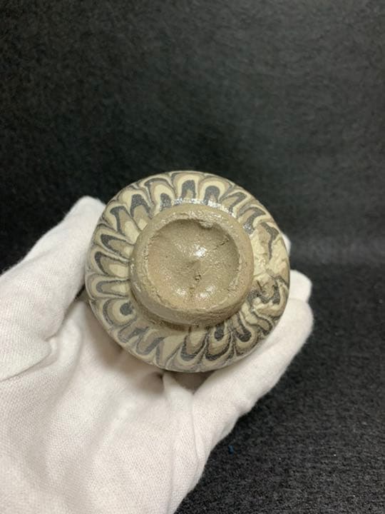 水野双鶴　煉込ぐい呑　伝統模様鶉手