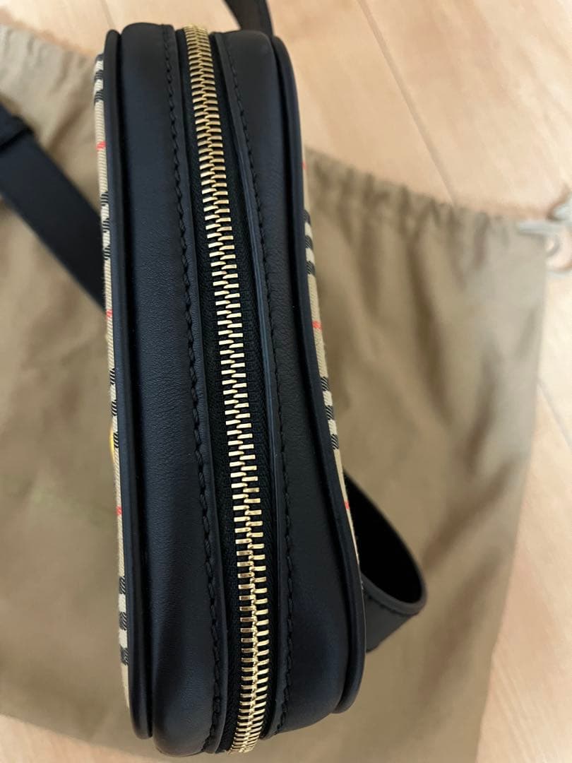 バーバリー BURBERRY ウエストバッグ ベルトポーチ ブラックマルチカラー