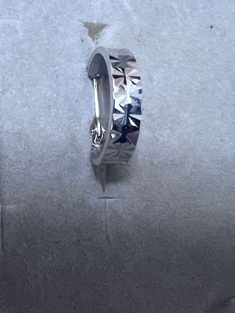 TSUTSUMI プラチナピアス　pt900