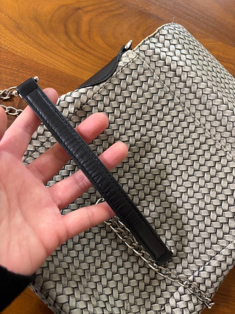 ヒロコハヤシ　オッティカ　ショルダーバッグ