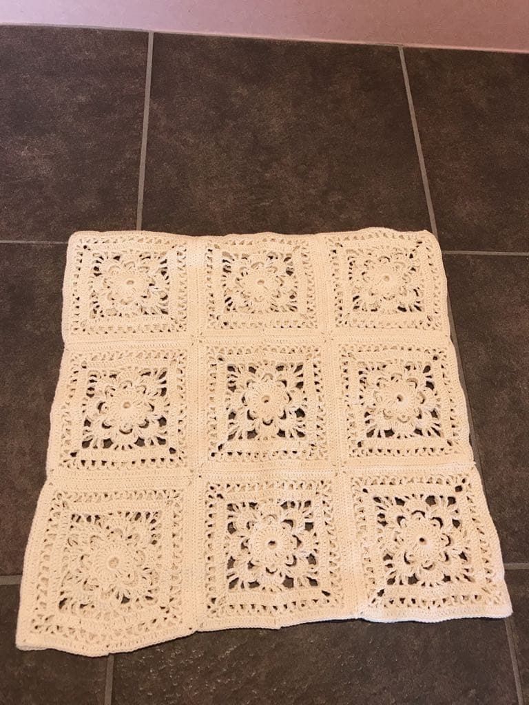 レース編み ハンドメイド クッションカバー 編み物