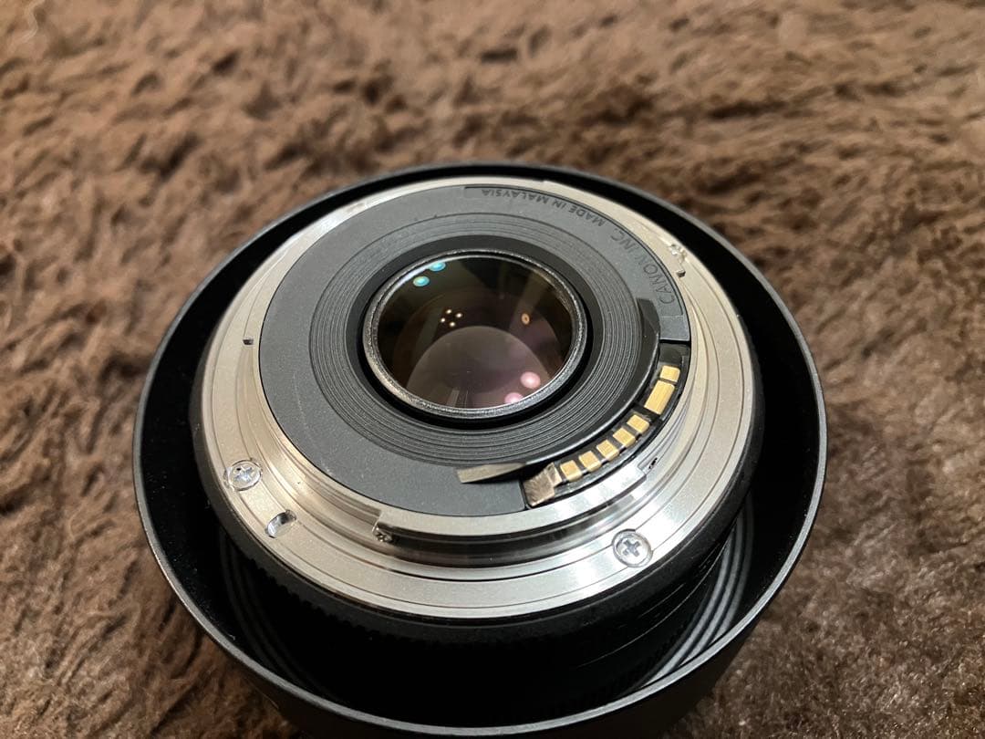 Canon EF 50mm F1.8 STM フード、レンズ保護フィルター付き