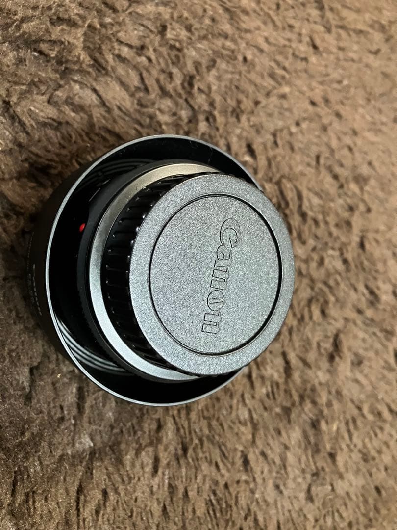 Canon EF 50mm F1.8 STM フード、レンズ保護フィルター付き