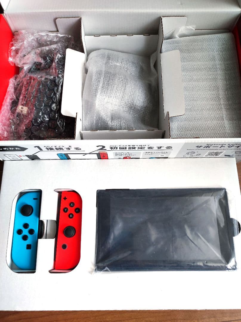 Nintendo Switch（HAC-001(-01) 本体 ジョイコン付き