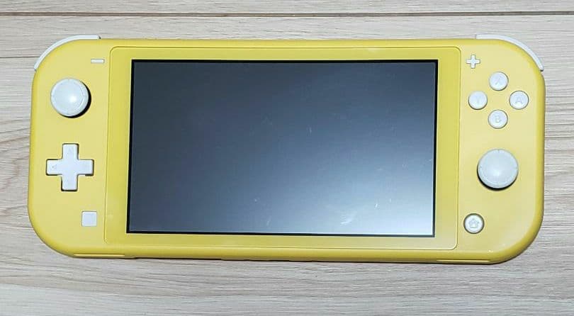 【ジャンク品】Nintendo Switch Lite イエロー 本体