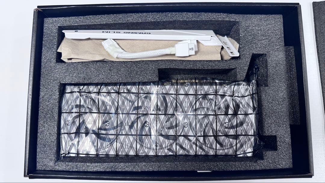 グラフィックボード・グラボ・ビデオカード GeForce RTX4070 GAMING X SLIM WHITE 12GB