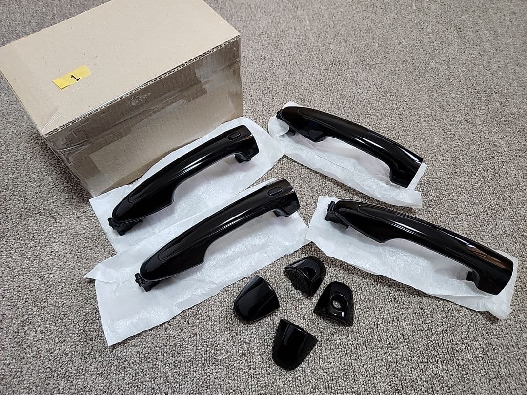 GUN125 ハイラックス アウター ドアハンドル ピアノブラック 純正交換 1