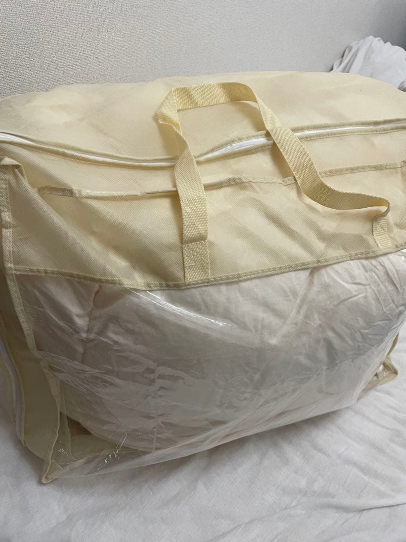 日本製 美品 高級羽毛布団 シングル 秋冬用 羽たっぷり！ワンシーズンのみ使用