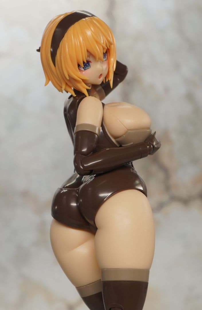 組立済プラモ「フレームアームズ・ガール輝鎚・甲」全パーツ＆未使用デカール付