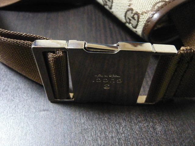 GUCCI ウエストバッグ ボディーバッグ　茶色
