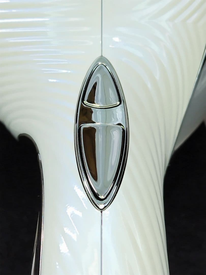 リファ ビューテック ドライヤー RE-AJ02A ホワイト