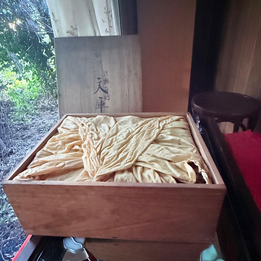 超限定1月21日20時迄‼️JAPAN蒔絵天然木本漆 竹梅蒔絵文箱料紙箱桐箱　1客