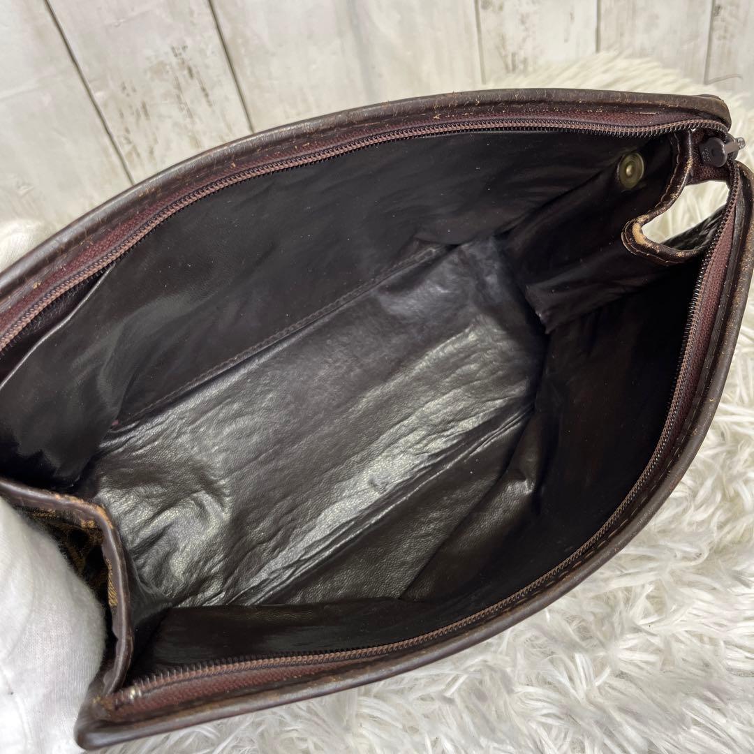 FENDI ズッカ　セカンドバッグ　クラッチバッグ　キャンバス　レザー　ブラウン