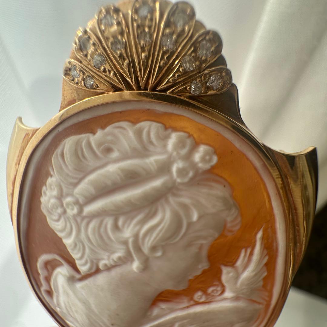 カメオブローチ　18K ダイヤ　刻印あり