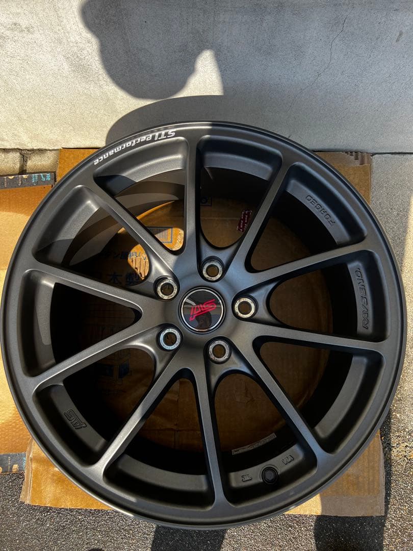 STI パフォーマンスホイール　マットガンブラック　4本セット　スバル　RAYS