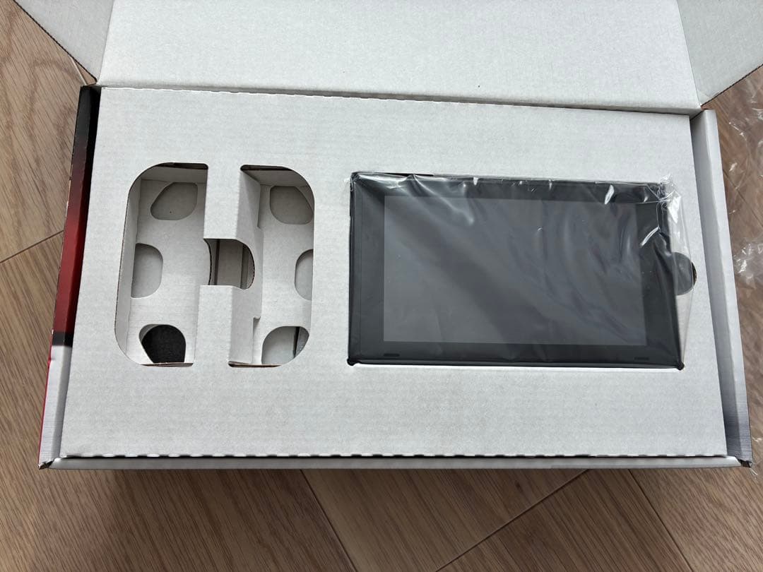 Nintendo Switch 本体 Joy-Con無し