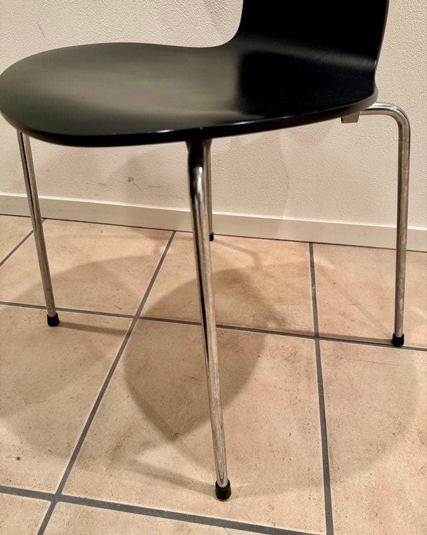 フリッツハンセン アントチェア ブラック 4本脚（3/3)