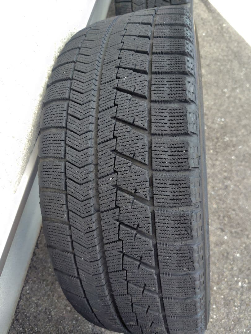 BM　アクセラ　純正　18インチ　ホイール　ブリザックVRX付