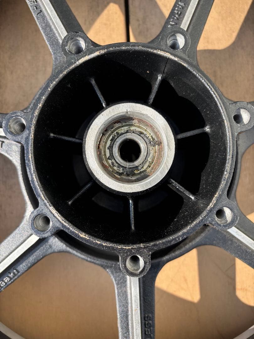 Z400FX E4 ホイール　ハブ付き