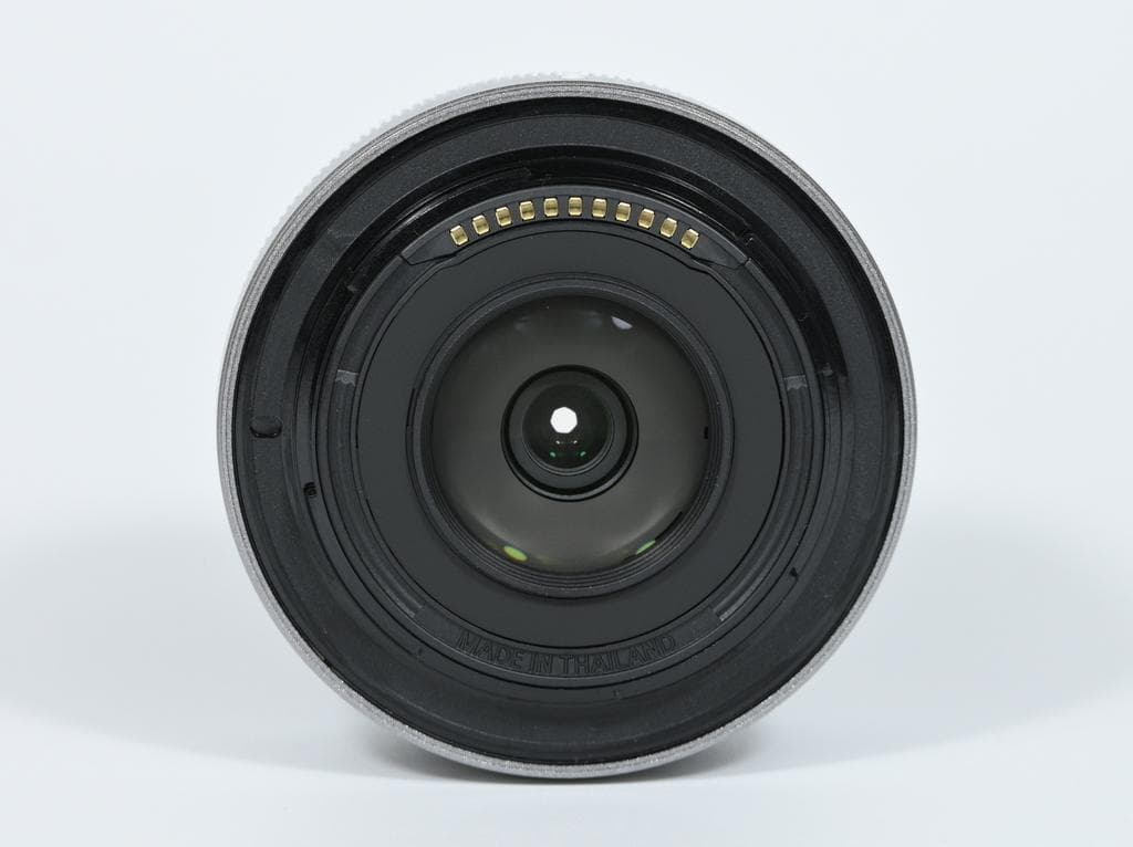 【ほぼ新品】 ニコン　Nikon Z fc レンズキット 《ショット数412》