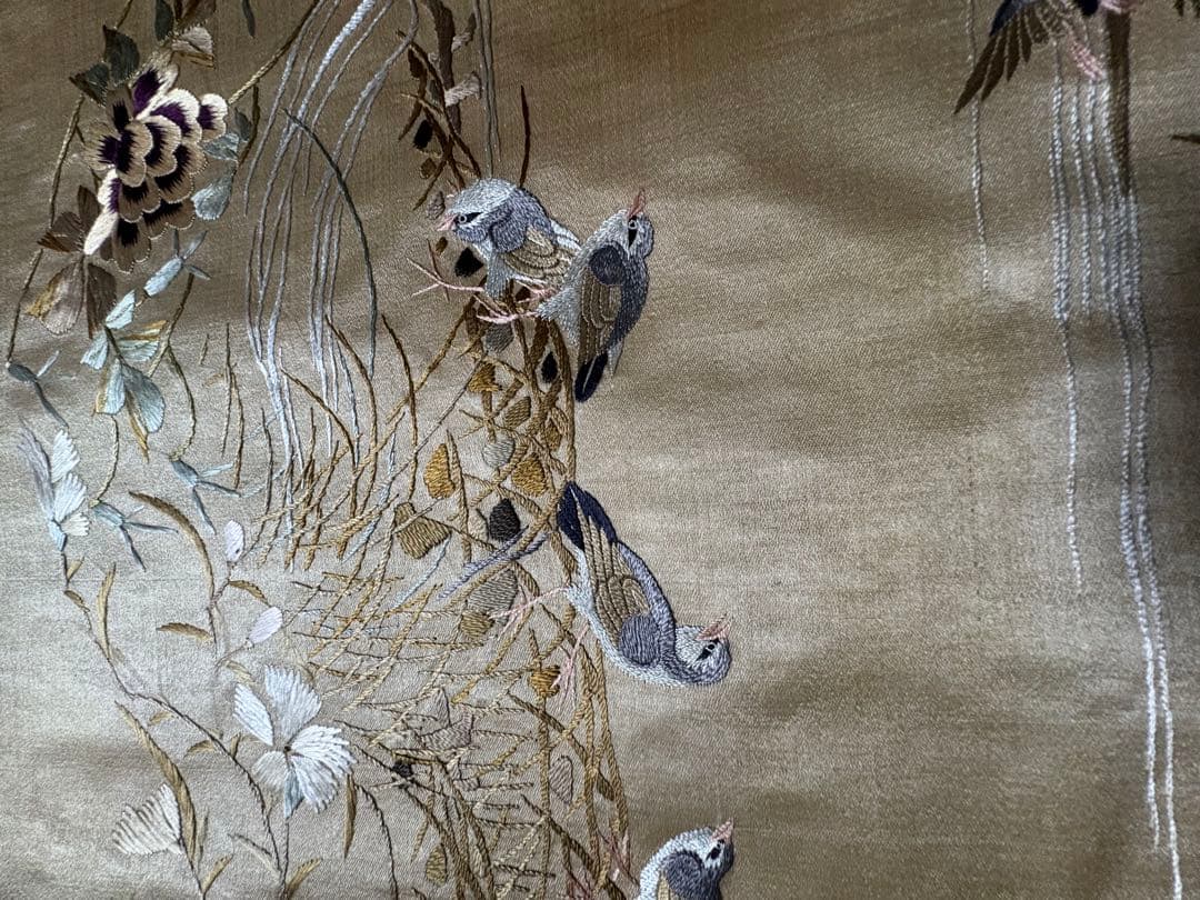 シルク生地？刺繍　181cm×45.5cm ベージュ