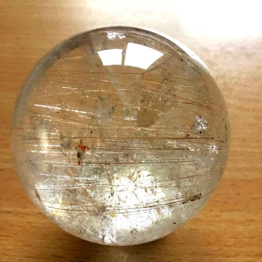大きめルチルクォーツ丸玉　スフィア原石　天然針水晶　パワーストーン　置物