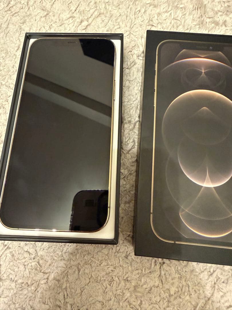 【美品】iPhone 12 Pro 256GB ゴールド SIMフリー白ロム