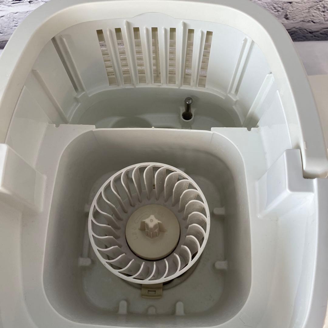 コロナ　ナノリフレ　CNR-400B 美顔器　置き型加湿器消臭　ホワイト