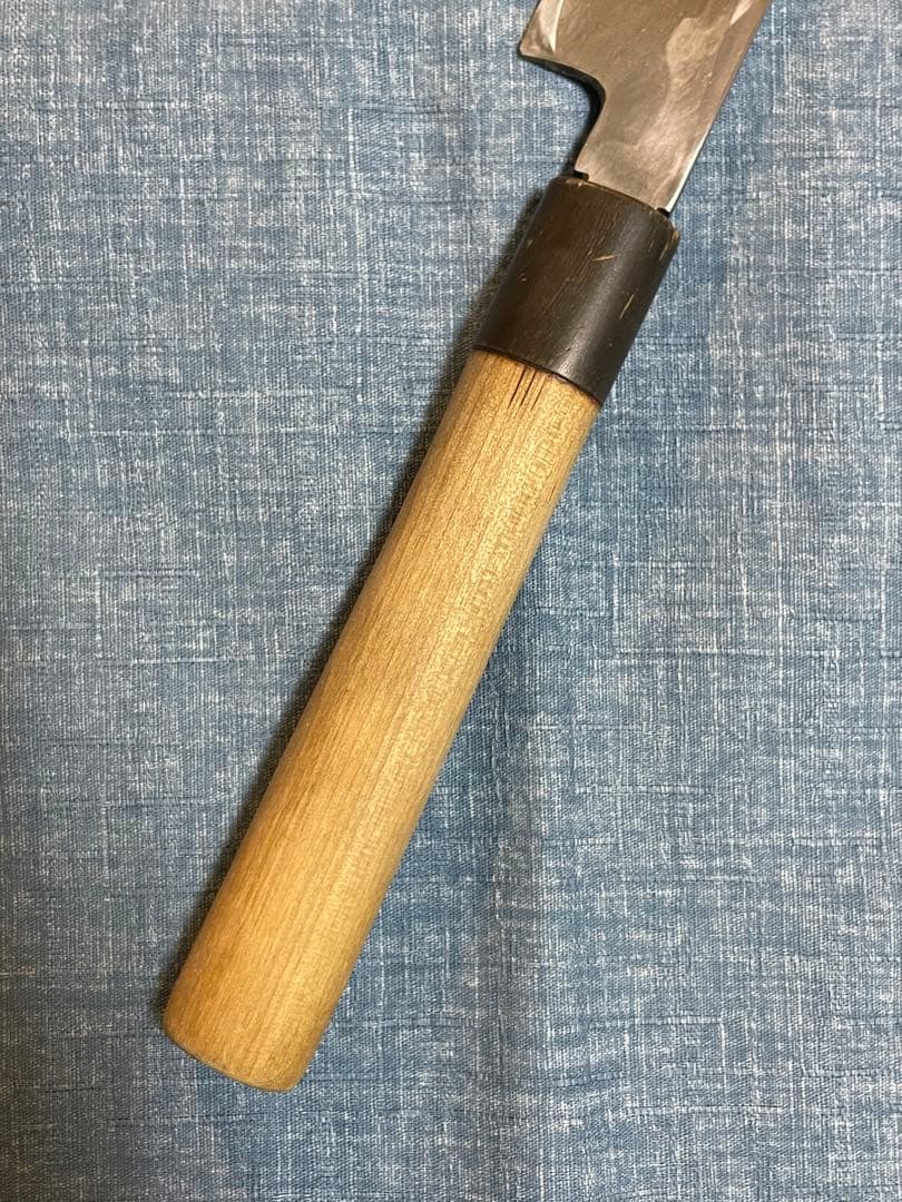 国行鍛錬　石川　青鋼　水牛角　波紋　先丸柳刃包丁　刃渡り24センチ