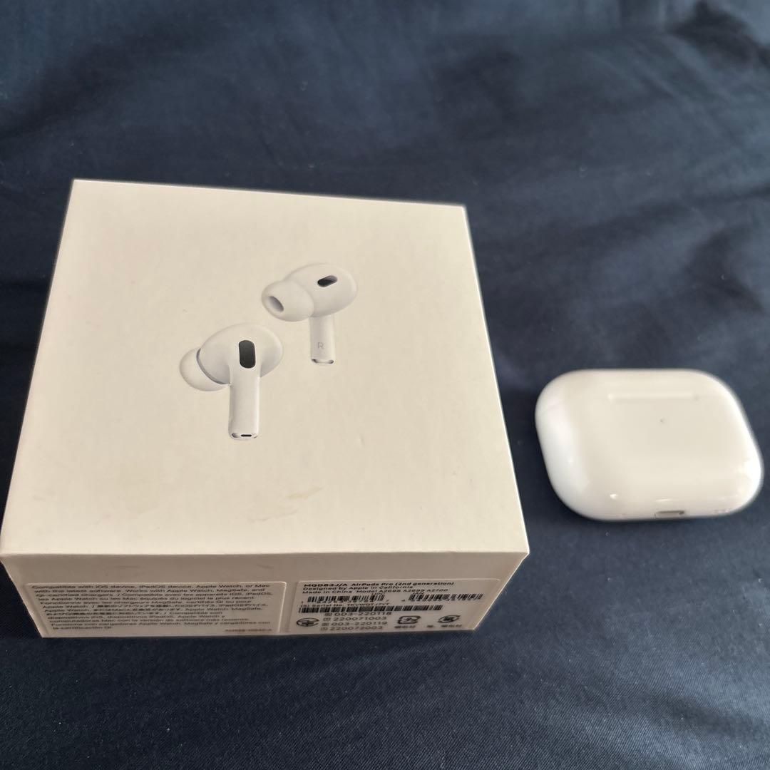 【箱付き】AirPods pro 第2世代 lightning
