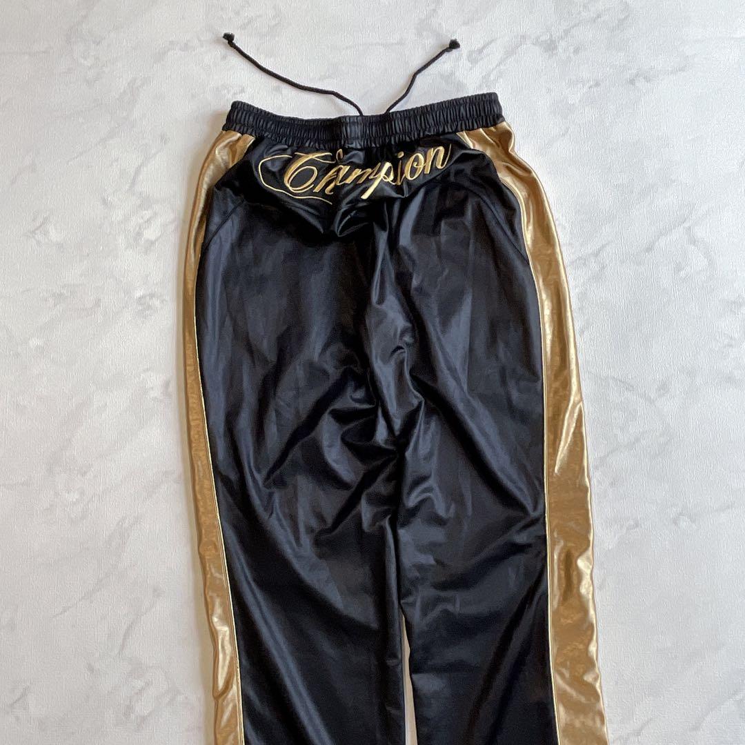チャンピオン　美品　黒金ジャージセットアップ　XL 大きめ