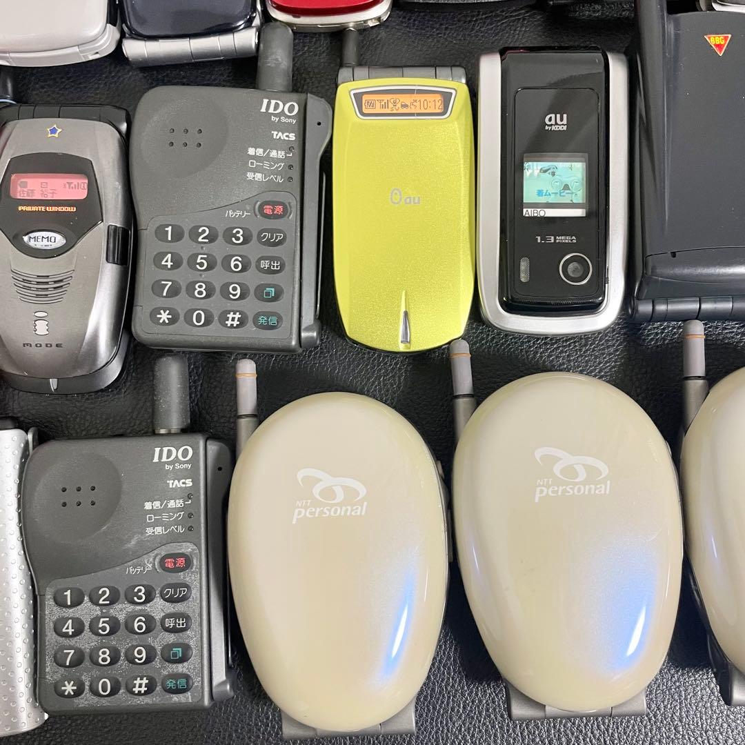 【まとめて40点セット】モックアップ 販売店模型 携帯電話 ガラケー フェラーリ