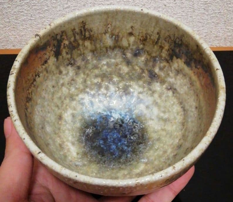 今井理桂作　津軽烏城焼　自然釉　茶碗　共箱　共布　茶道具