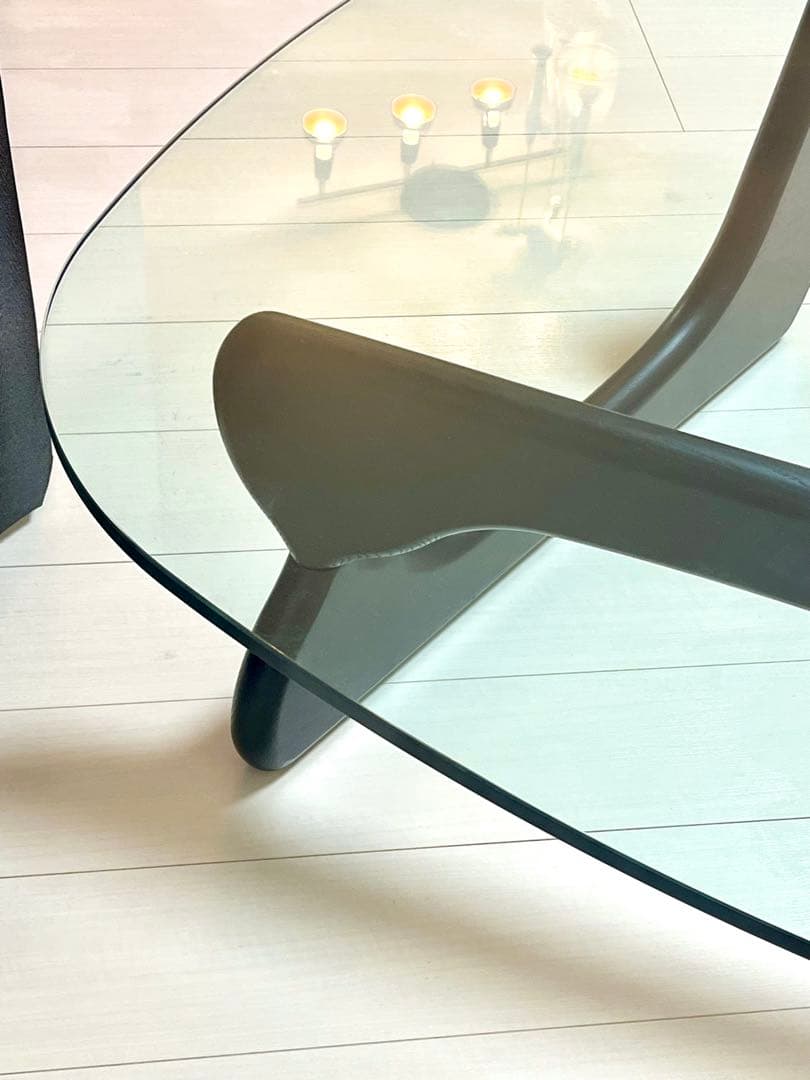 イサムノグチ　ローテーブル　オーバルガラステーブル センターテーブル　コーヒー