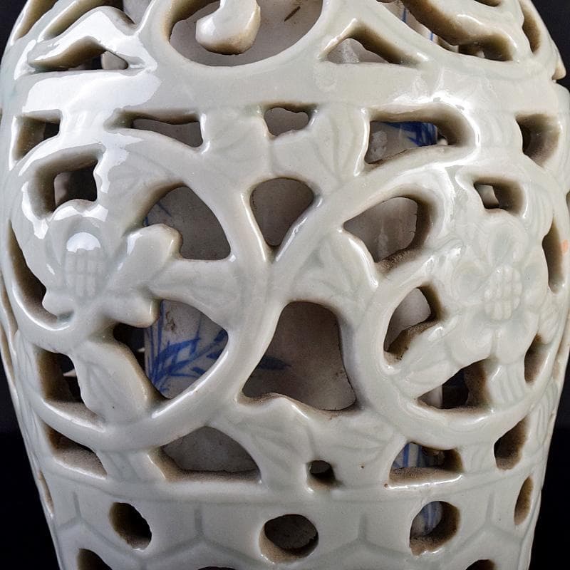 瀬戸焼　古瀬戸　大日本宇兵製　染付　透かし花入　M　R7763