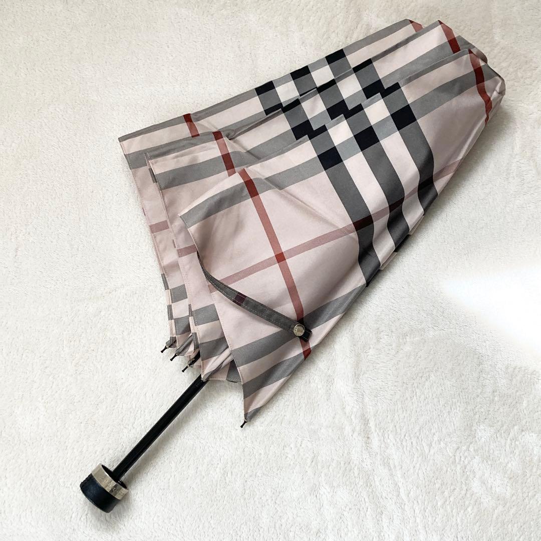 【未使用】バーバリー　折りたたみ傘　ノバチェック　雨傘　ユニセックス　ベージュ系