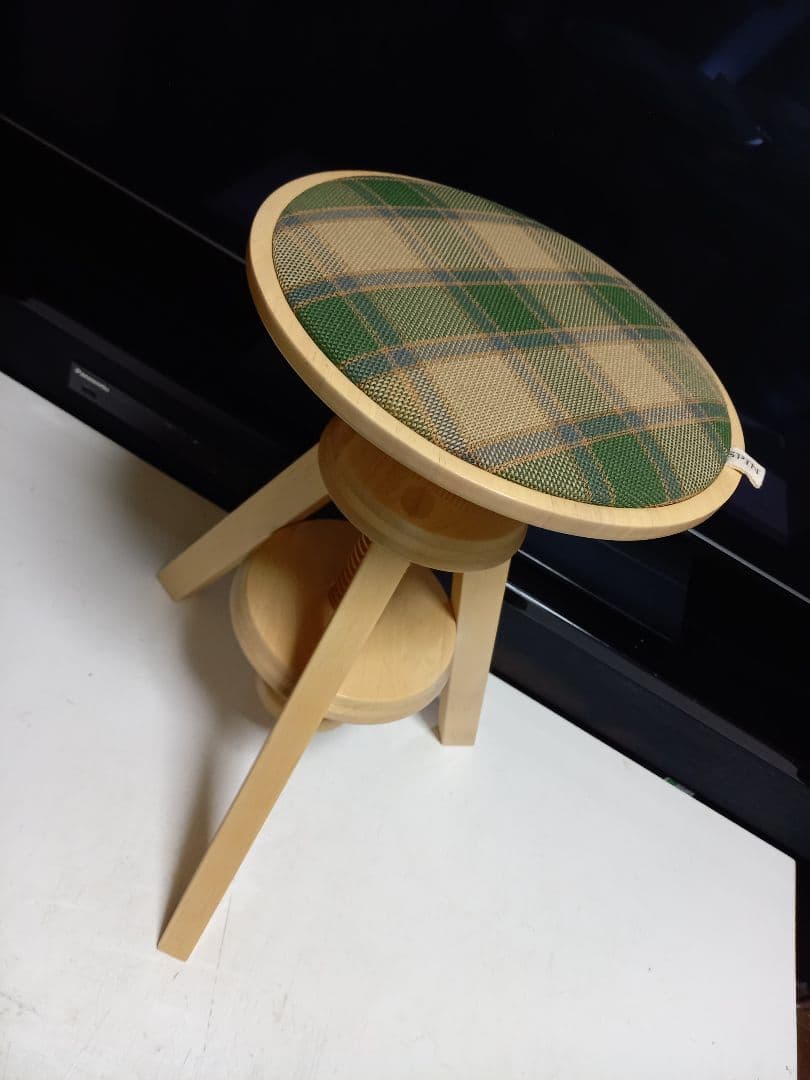 広松木工　スピンスツール　ミルクナチュラル　ウッド　チェック柄　クッション