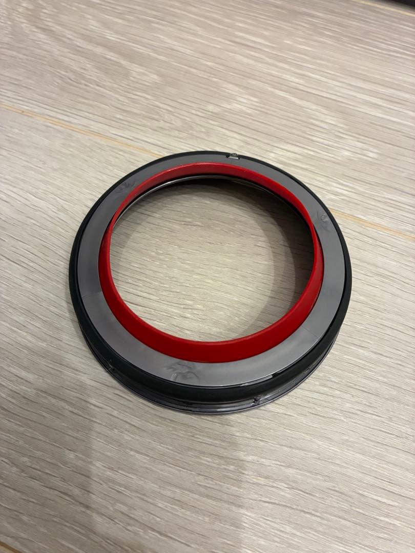 【ジャンク品】Dyson Digital Slim Fluffy SV18