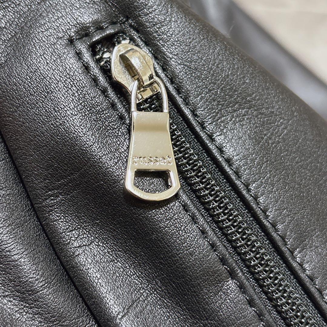 新品未使用 russet(ラシット)ソフトレザーラウンドビッグショルダーバッグ