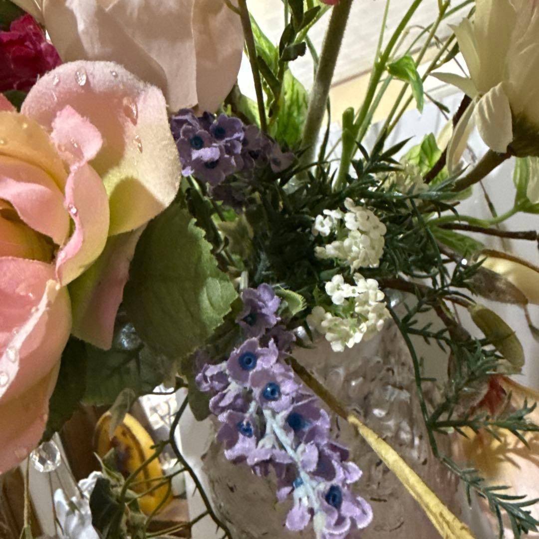 造花アレンジメント 花束 シルクフラワー 高さ約60㎝　花器32㎝