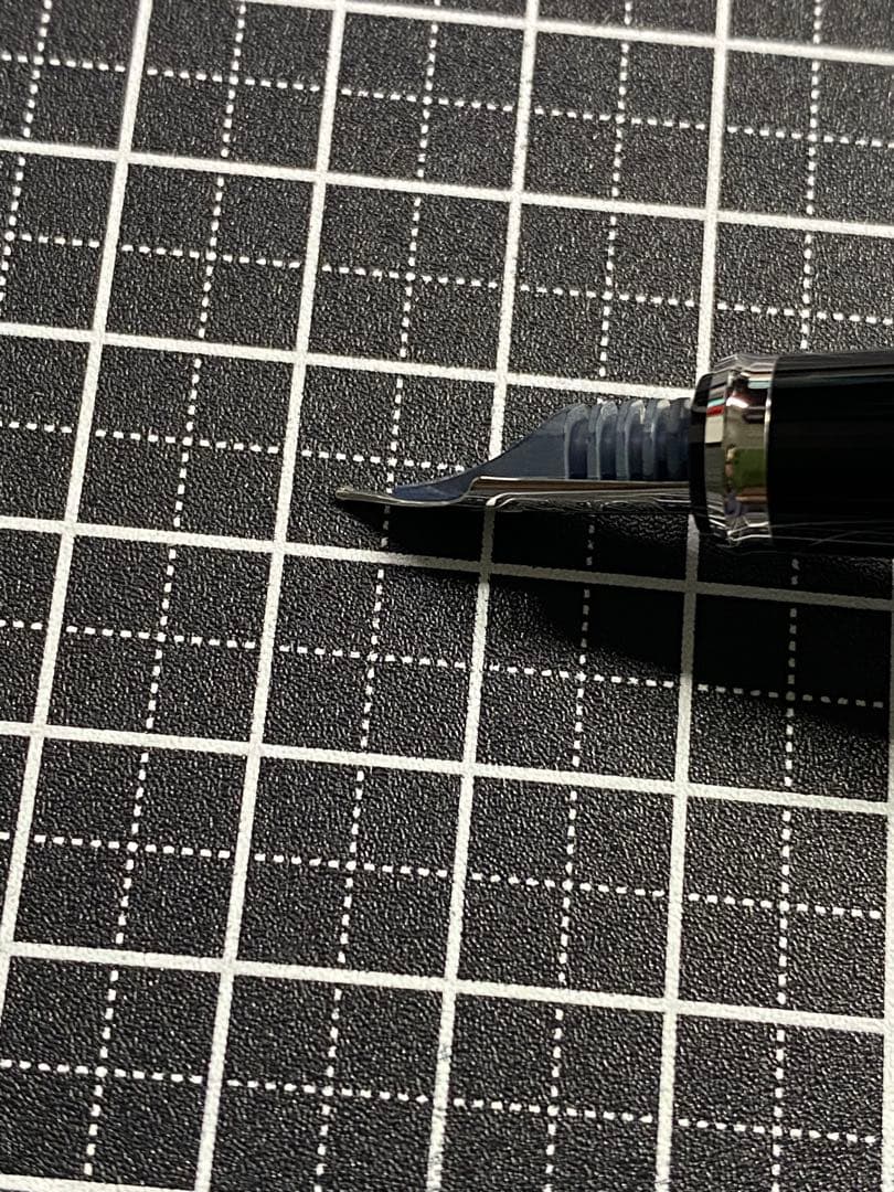 PILOT STELLA 90s Jet-black 万年筆　字幅M