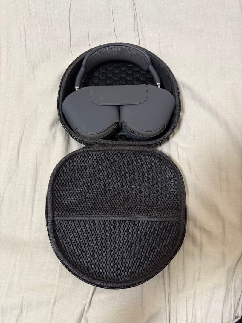 AirPods Max スペースグレー　第一世代