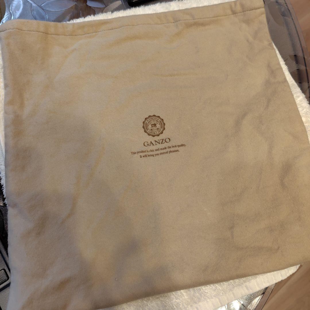 未使用　GANZO 巾着型レザーバッグ 黒　保証書付き