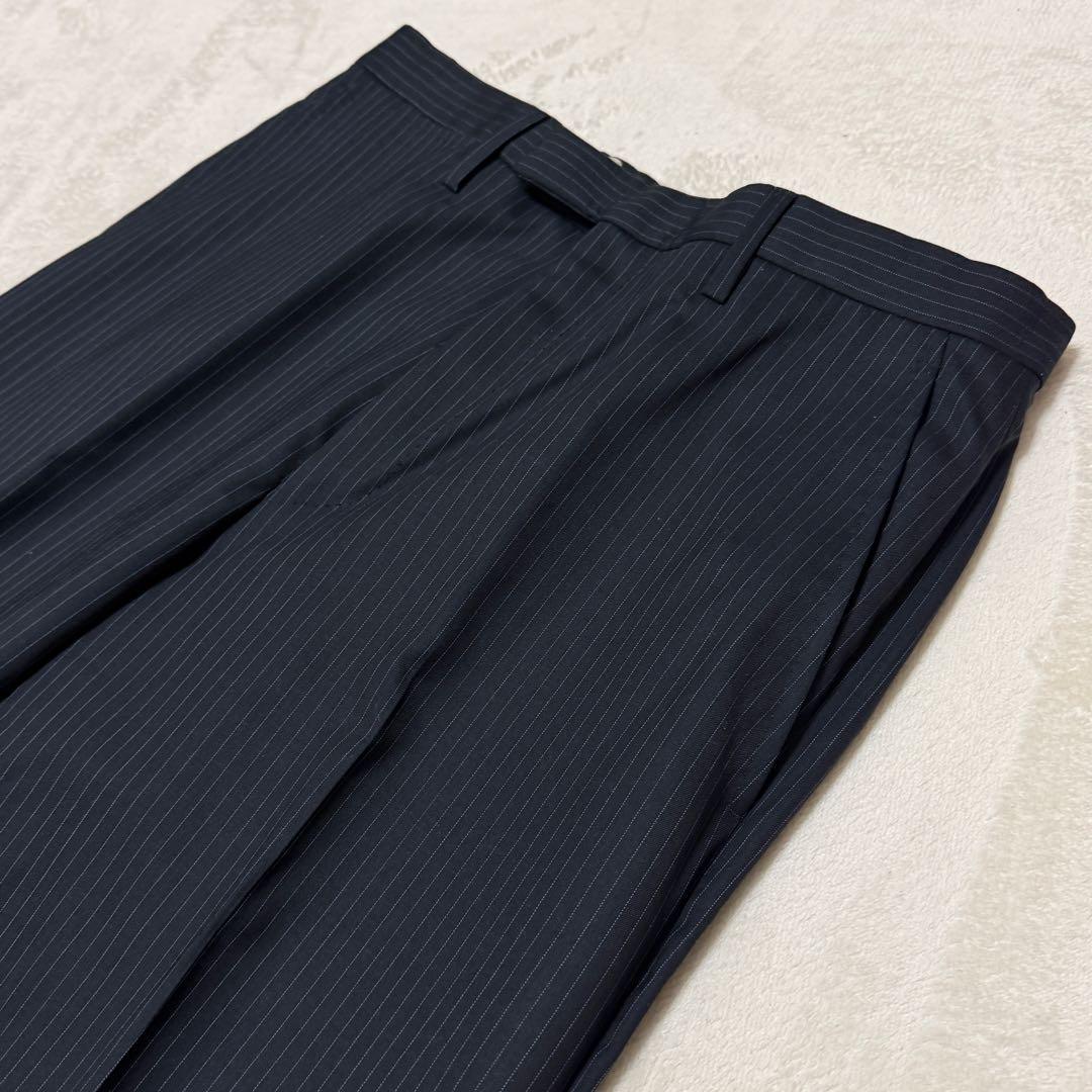 美品　グッチ　スーツセットアップ　ストライプ　黒　M位